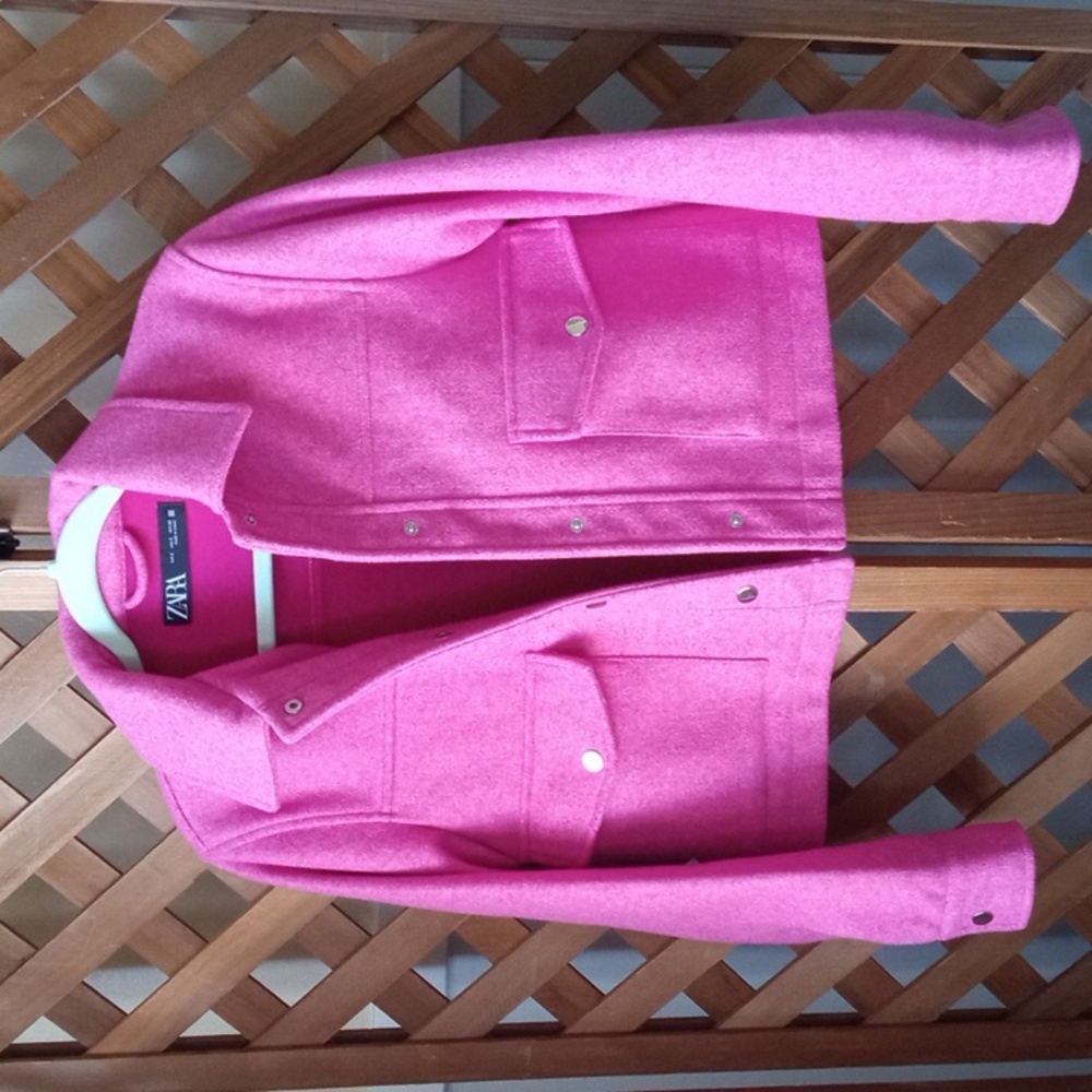 Zara (London) bright pink jacket size small